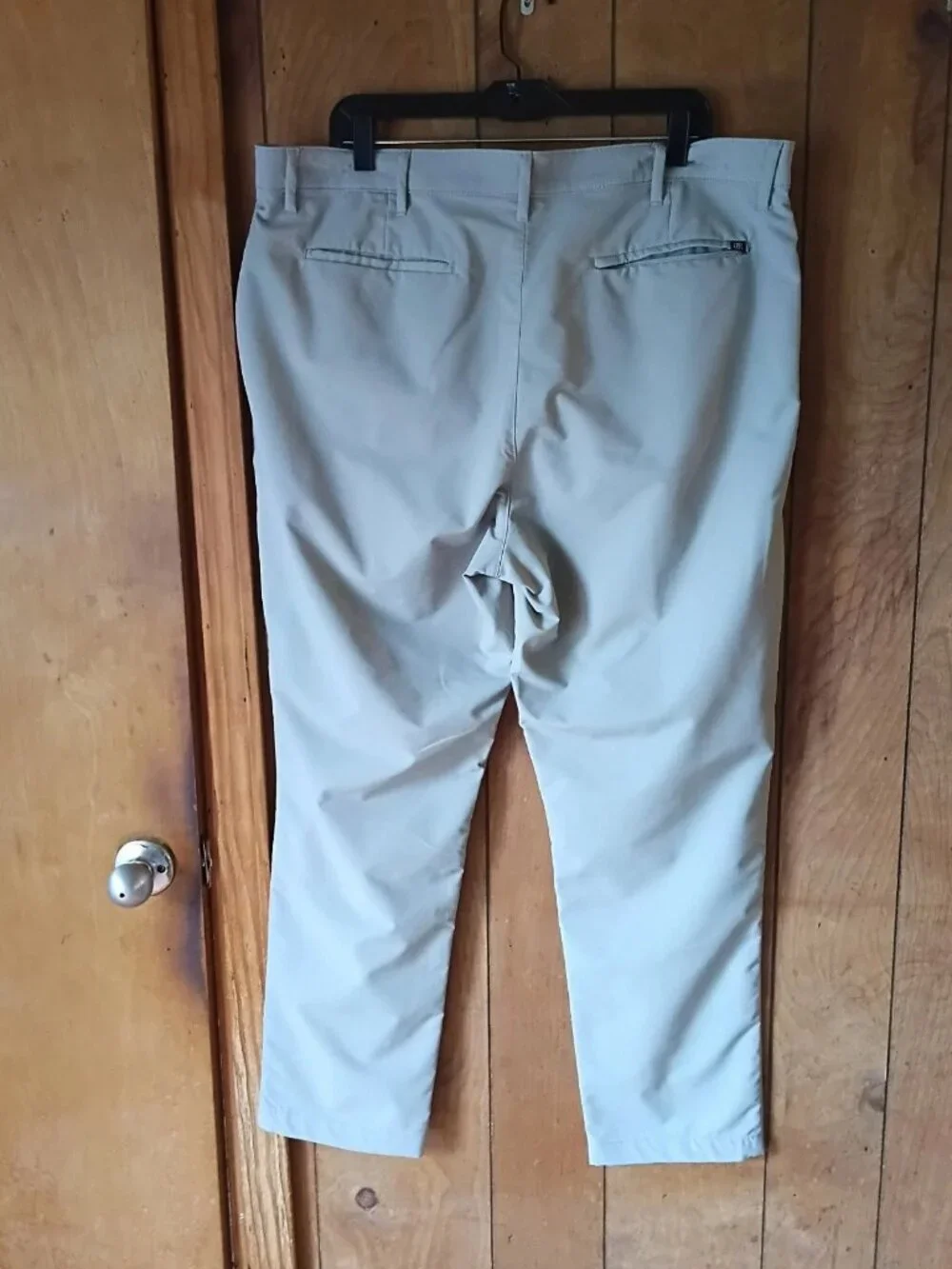 Banana Republic Men's Light Gray Dress Pants Size 40x30 Polyester Flat Front